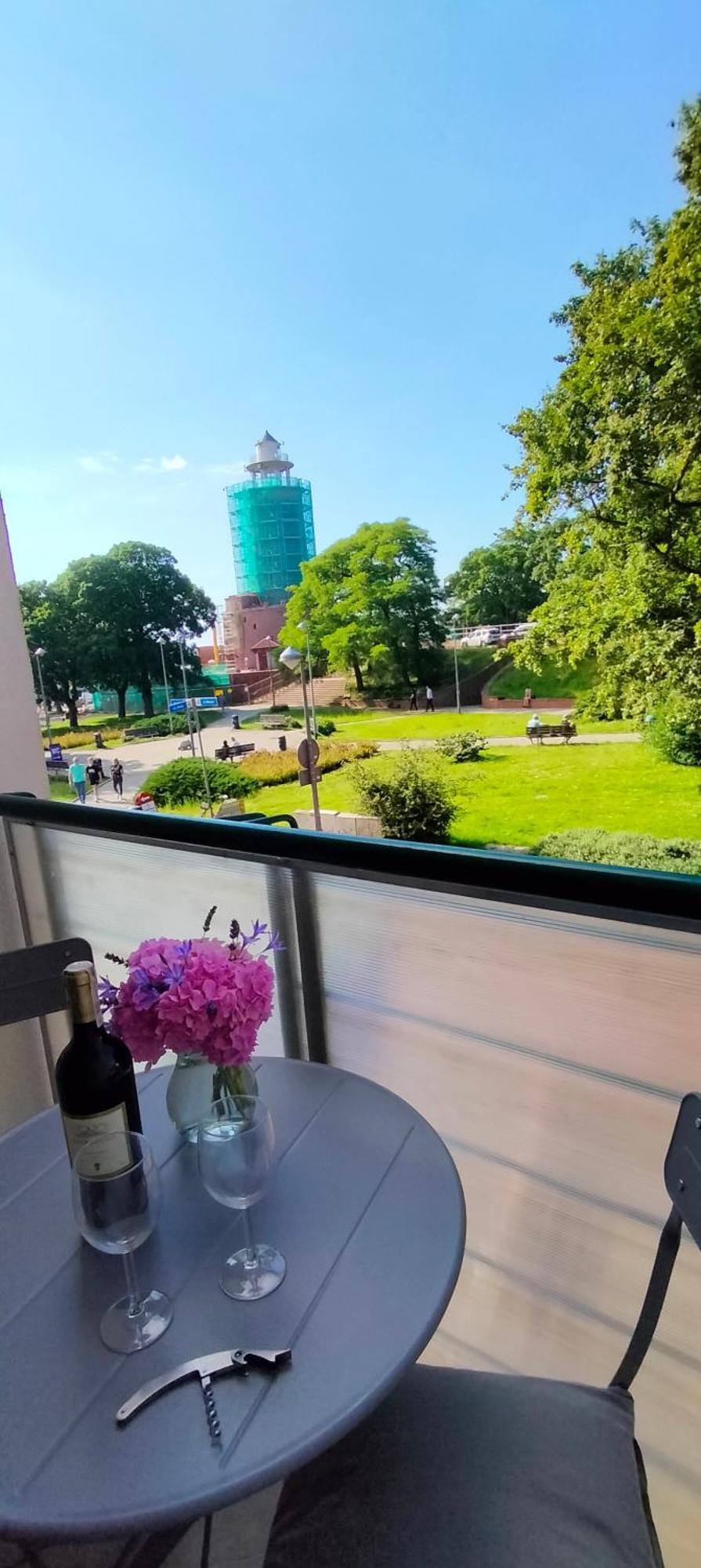 Cicha Przystan - Pokoje Przy Latarni Kołobrzeg Exteriör bild